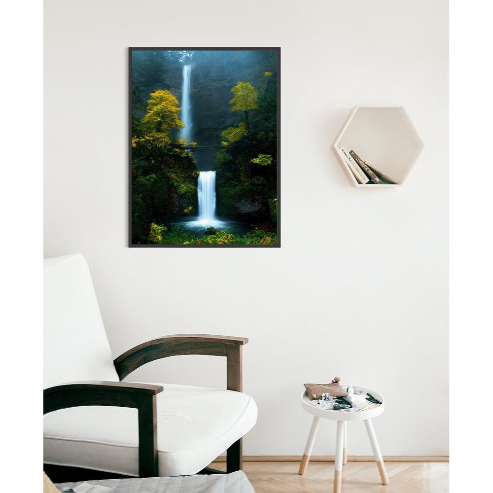 Multnomah Falls, Oregon In The Autumn Waterfall Wall Art Design Poster Print Dec